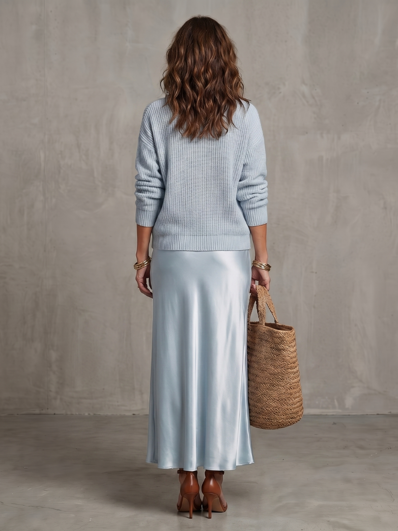 Luciana | Ensemble jupe satin biais et pull en maille