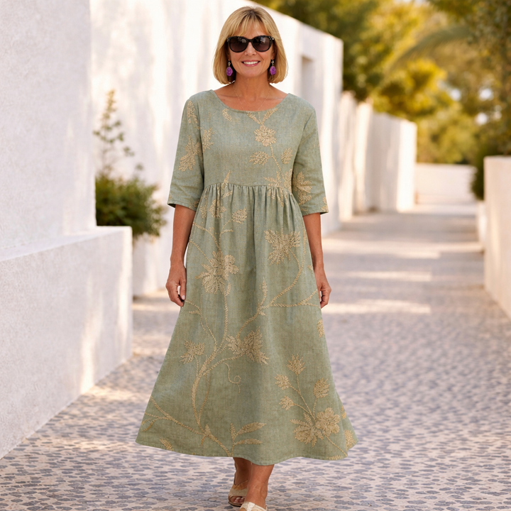 Susan | Robe Fleurie avec une Ambiance Estivale