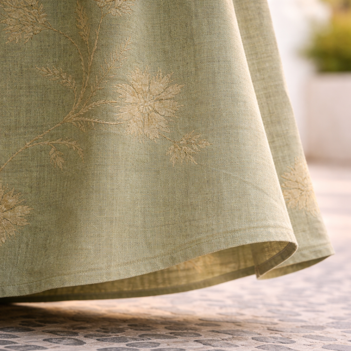 Susan | Robe Fleurie avec une Ambiance Estivale