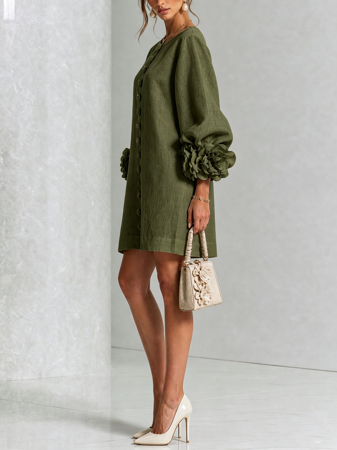 Gaia | Robe mini à poignets roses – Vert olive