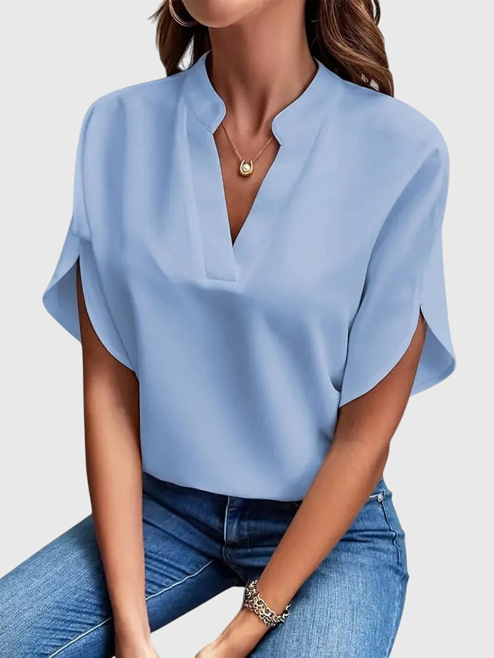 Jamie | Chemise V-Neck Douce et Élégante