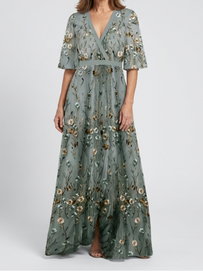 Evadne | Robe maxi à col en V floral à manches courtes