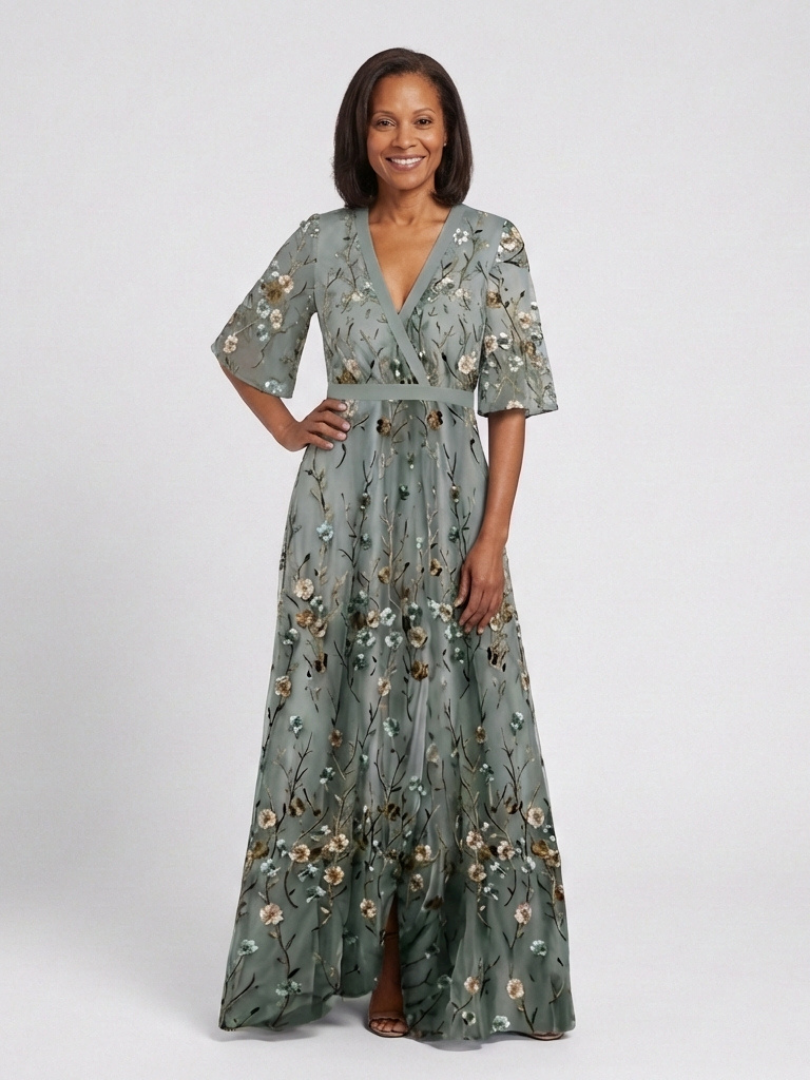 Evadne | Robe maxi à col en V floral à manches courtes