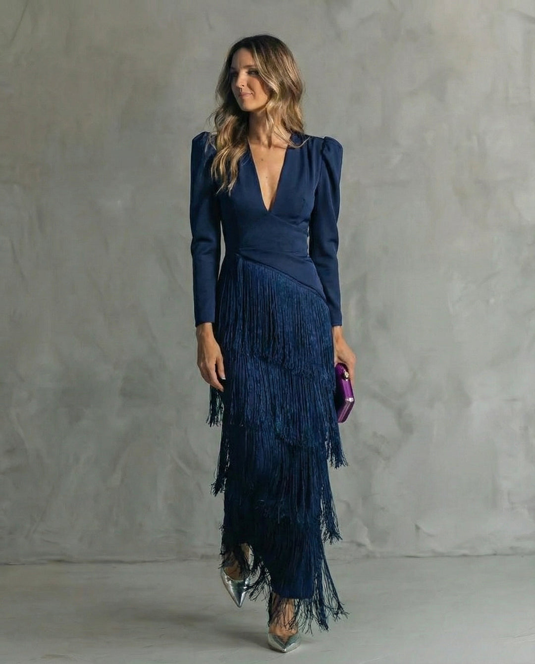 Chiara | Robe élégante à manches frangées