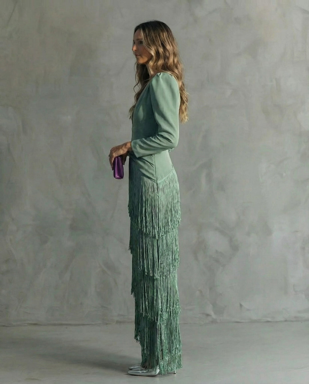 Chiara | Robe élégante à manches frangées