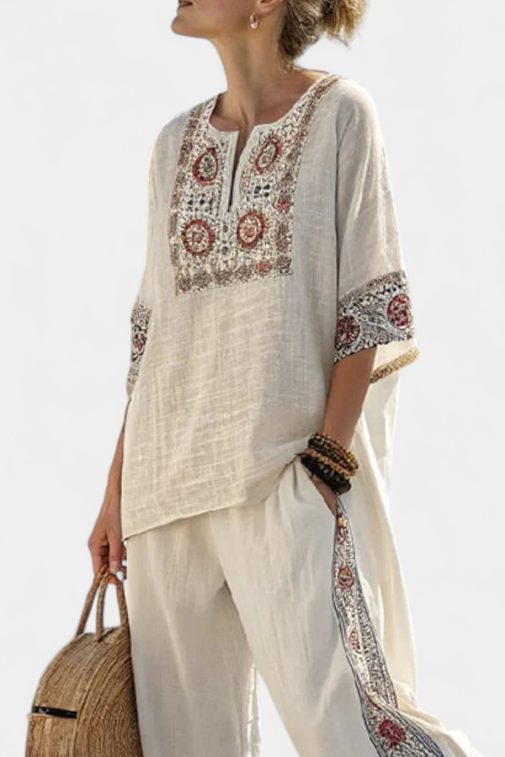 Tameric | Blouse brute brodée sophistiquée et pantalons larges