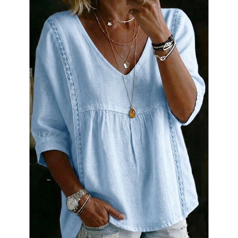 Élise – Blouse fluide à dentelle